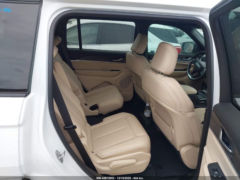 2025 Jeep Grand Cherokee L Limited VIN: 1C4RJKBG5S8715760 Lot: 43972952