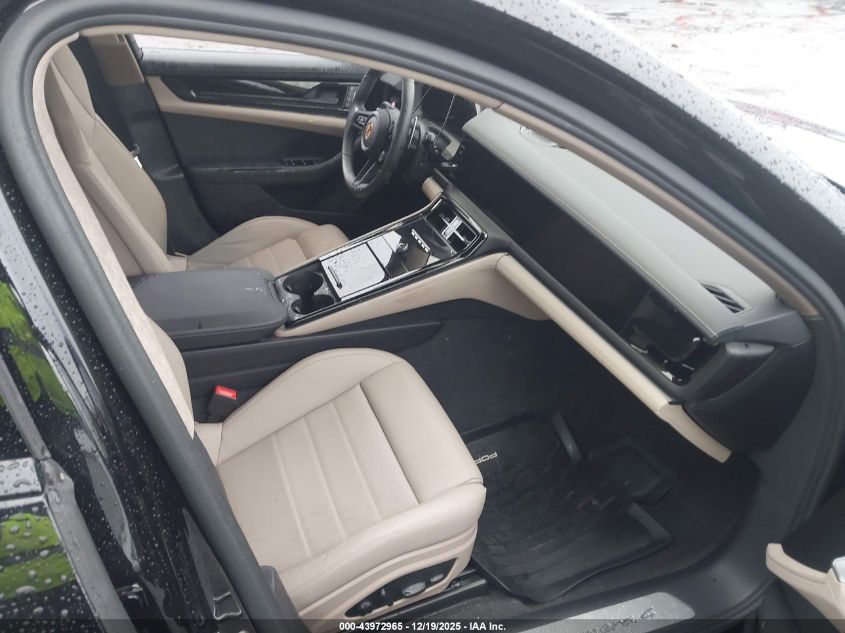 2025 Porsche Panamera - WP0AA2YAXSL000938
