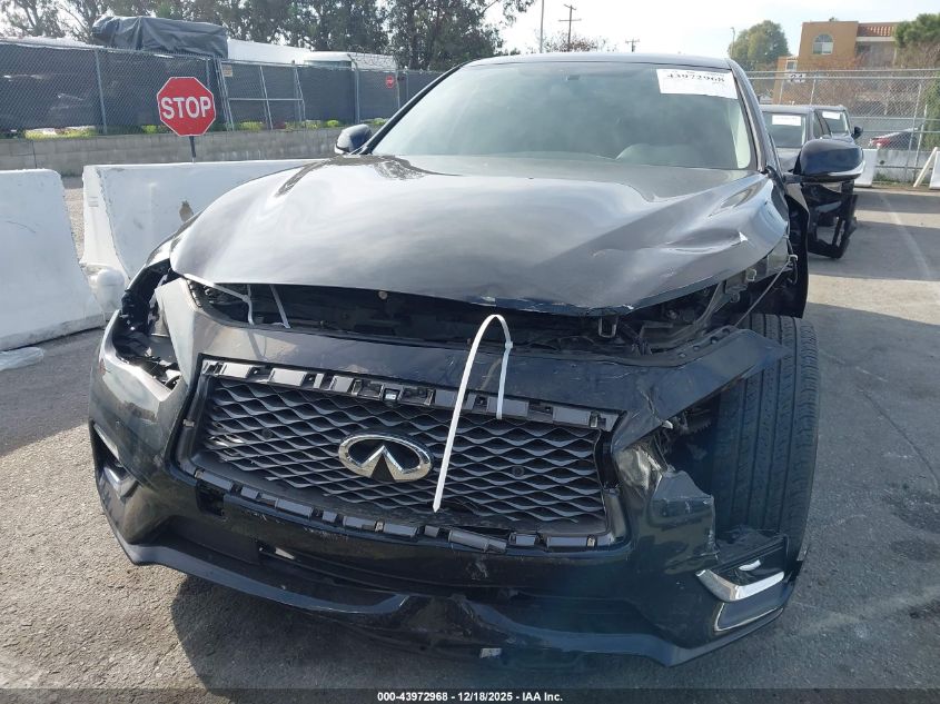 2019 Infiniti Q50 3.0T Luxe VIN: JN1EV7AR8KM552583 Lot: 43972968