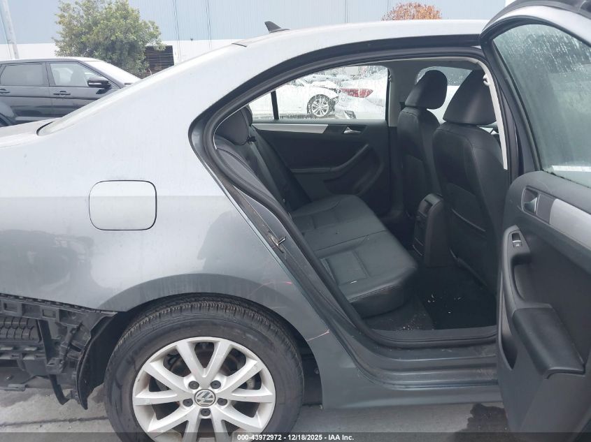 2013 Volkswagen Jetta 2.5L Se VIN: 3VWBX7AJ6DM410239 Lot: 43972972