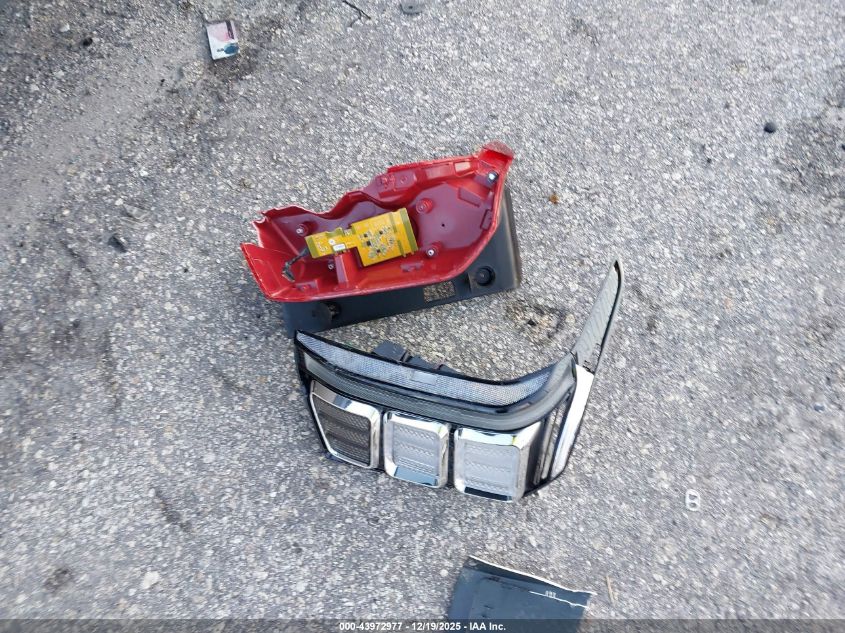 2022 Hyundai Palisade Sel VIN: KM8R34HE8NU415326 Lot: 43972977