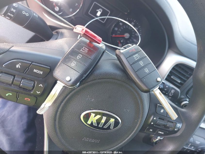 2017 Kia Sorento 2.4L Lx VIN: 5XYPGDA38HG262431 Lot: 43973011