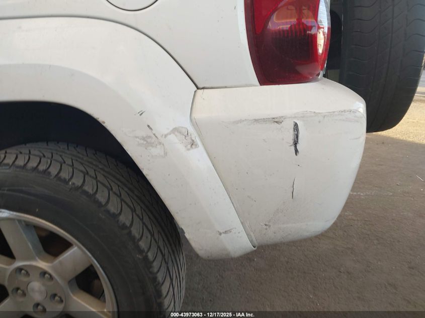 2005 Jeep Liberty Limited Edition VIN: 1J8GL58K15W590103 Lot: 43973063