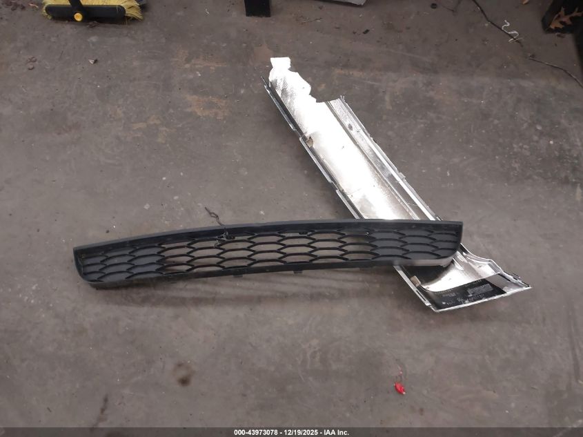 2014 Ford Edge Limited VIN: 2FMDK4KC3EBA26572 Lot: 43973078