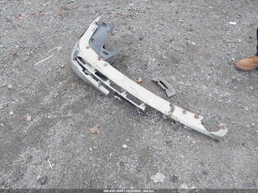 2005 Mercury Grand Marquis Ls/Lse VIN: 2MEFM75WX5X618051 Lot: 43973085