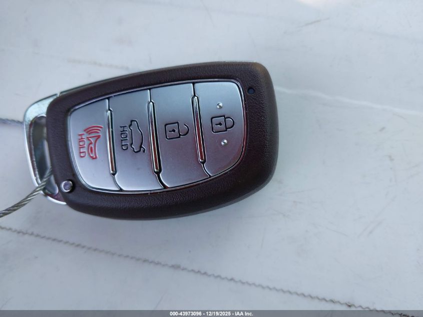 2017 Hyundai Elantra Value Edition VIN: KMHD84LF9HU337266 Lot: 43973096