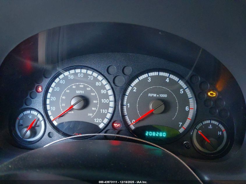 2005 Jeep Liberty Sport VIN: 1J4GL48K35W502051 Lot: 43973111