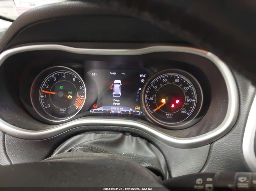 2015 Jeep Cherokee Trailhawk VIN: 1C4PJMBSXFW757513 Lot: 43973122