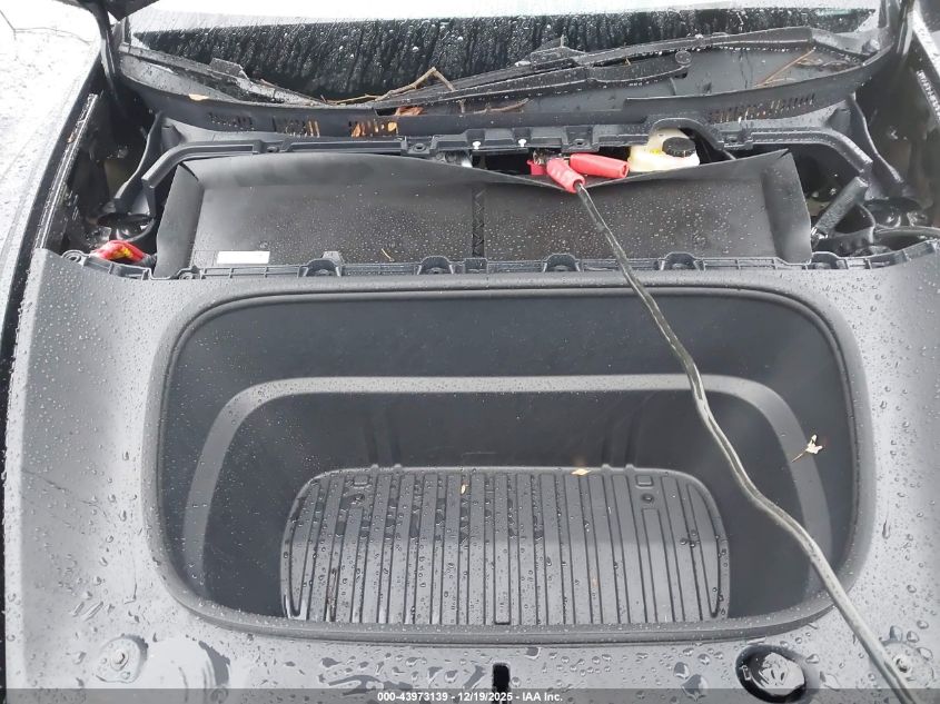 2026 Tesla Model Y Long Range Launch Series/Premium All-Wheel Drive VIN: 7SAYGDEE3TA588119 Lot: 43973139