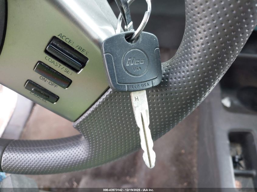 2005 Nissan Xterra S VIN: 5N1AN08U25C601523 Lot: 43973142