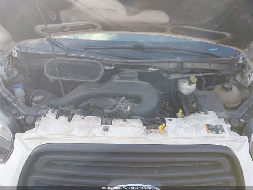 2018 Ford Transit-150 VIN: 1FTYE1ZM5JKA44596 Lot: 43973166