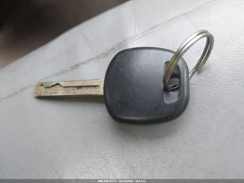 2005 Lexus Es 330 VIN: JTHBA30G555089870 Lot: 43973173