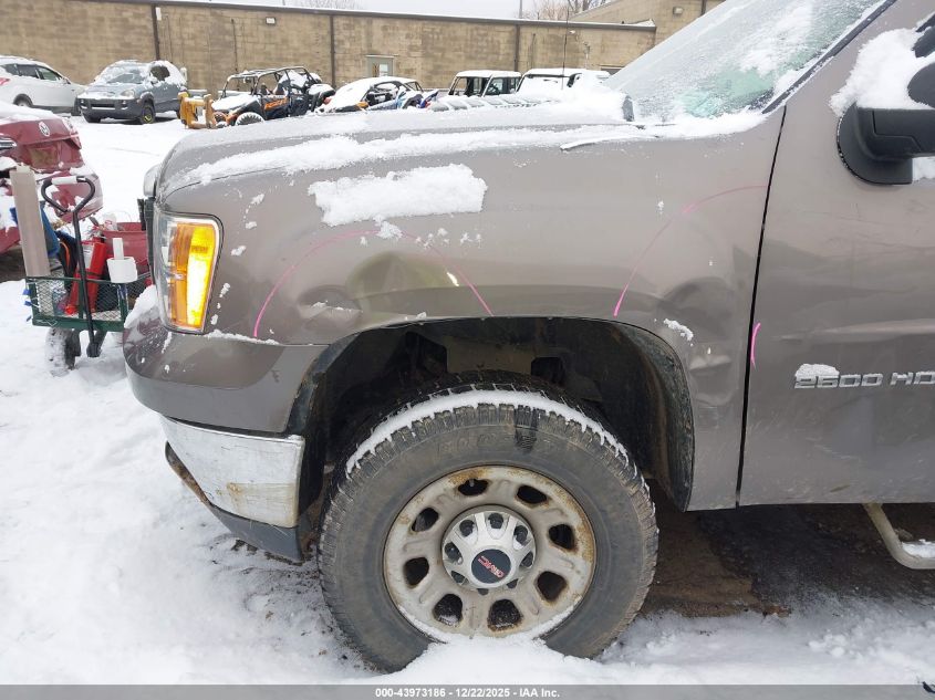 2014 GMC Sierra 2500Hd Work Truck VIN: 1GT02ZCG7EF149159 Lot: 43973186