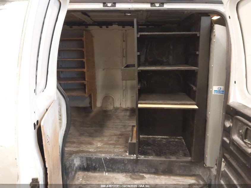 2003 GMC Savana Standard VIN: 1GTGG29U131124918 Lot: 43973191