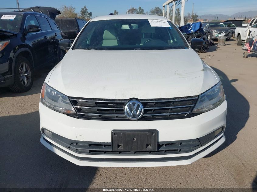 2016 Volkswagen Jetta 1.8T Sport VIN: 3VWD17AJ5GM394372 Lot: 43973222