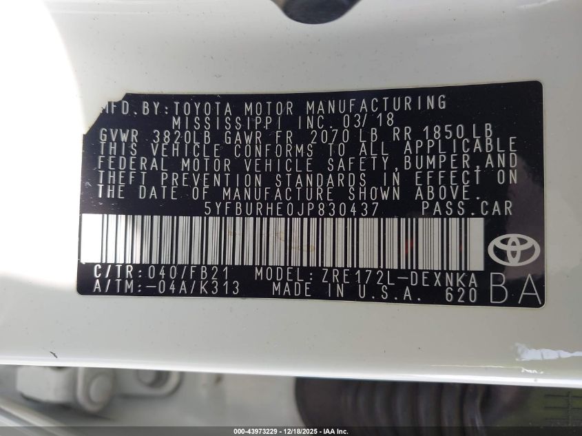 2018 Toyota Corolla Le VIN: 5YFBURHE0JP830437 Lot: 43973229