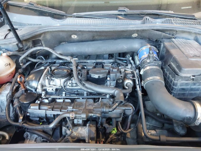 2012 Volkswagen Gti 2-Door VIN: WVWFD7AJXCW112823 Lot: 43973251