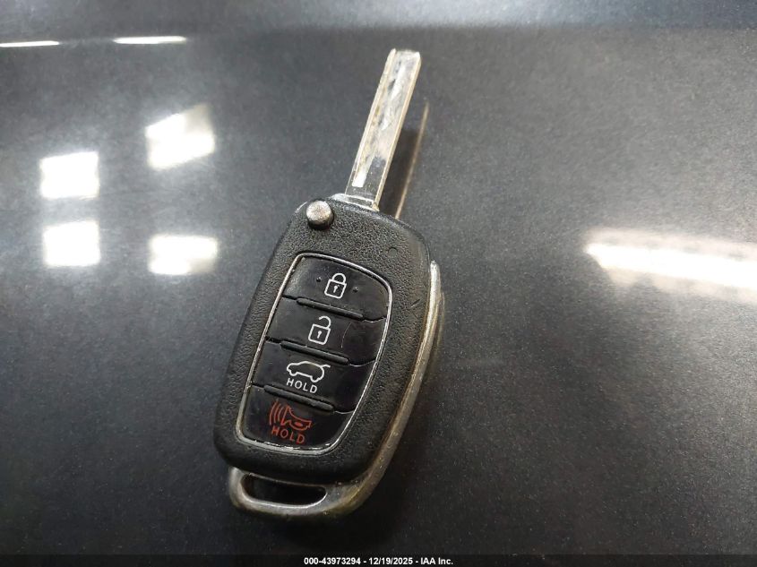 2017 Hyundai Santa Fe Sport 2.4L VIN: 5XYZTDLB6HG494969 Lot: 43973294