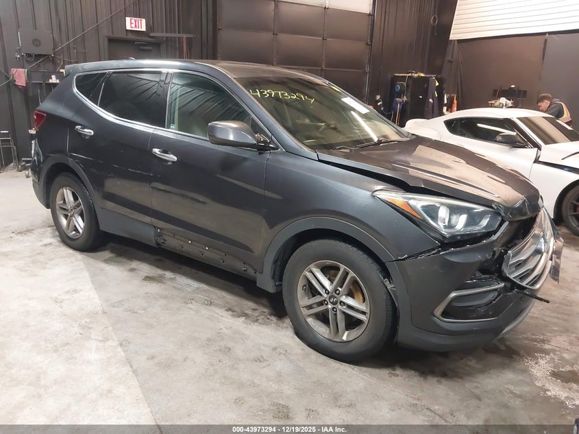 5XYZTDLB6HG494969 2017 Hyundai Santa Fe Sport 2.4L auction photo 1