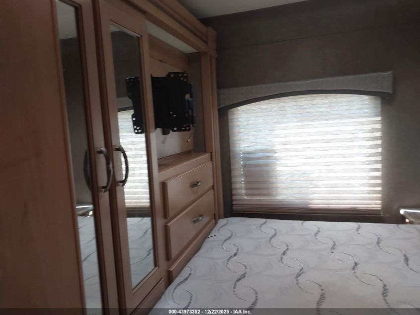 2019 Ford E-450 Cutaway VIN: 1FDXE4FSXKDC29180 Lot: 43973352