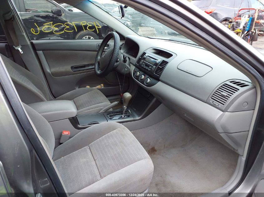 2005 Toyota Camry Le