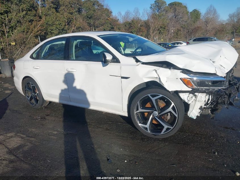 2020 Volkswagen Passat 2.0T R-Line VIN: 1VWMA7A38LC012557 Lot: 43973371