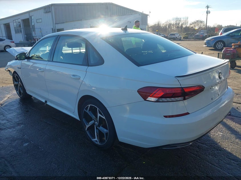 2020 Volkswagen Passat 2.0T R-Line