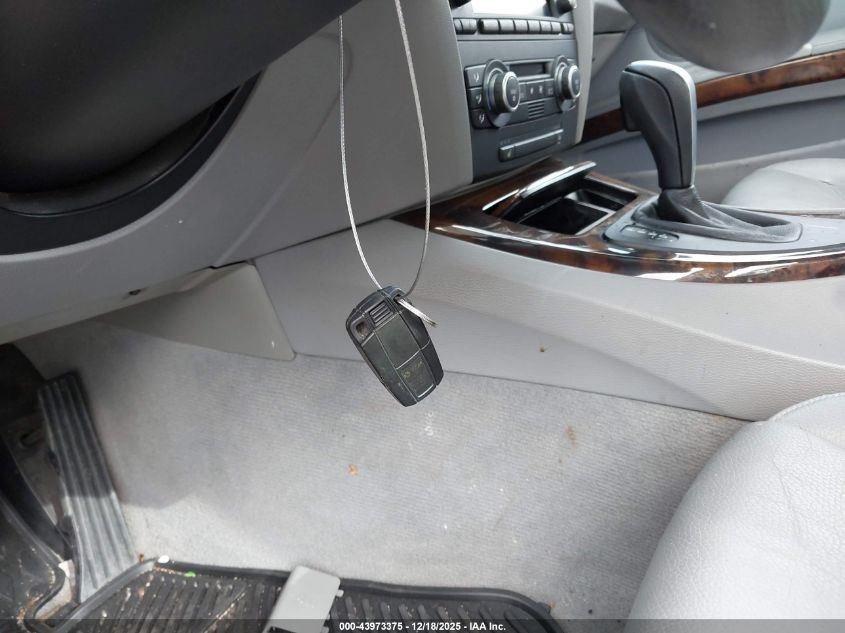 2008 BMW 328I VIN: WBAVA33548KX83798 Lot: 43973375