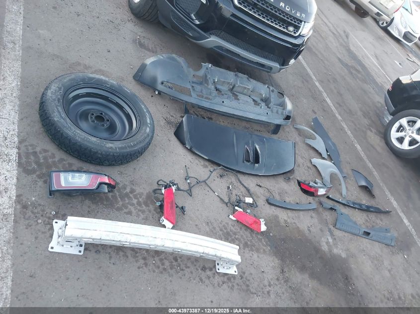 2017 Land Rover Range Rover Evoque Se/Se Premium VIN: SALVP2BG7HH235721 Lot: 43973387