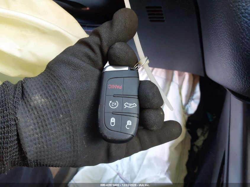 2018 Dodge Journey Crossroad Awd VIN: 3C4PDDGG0JT388073 Lot: 43973400