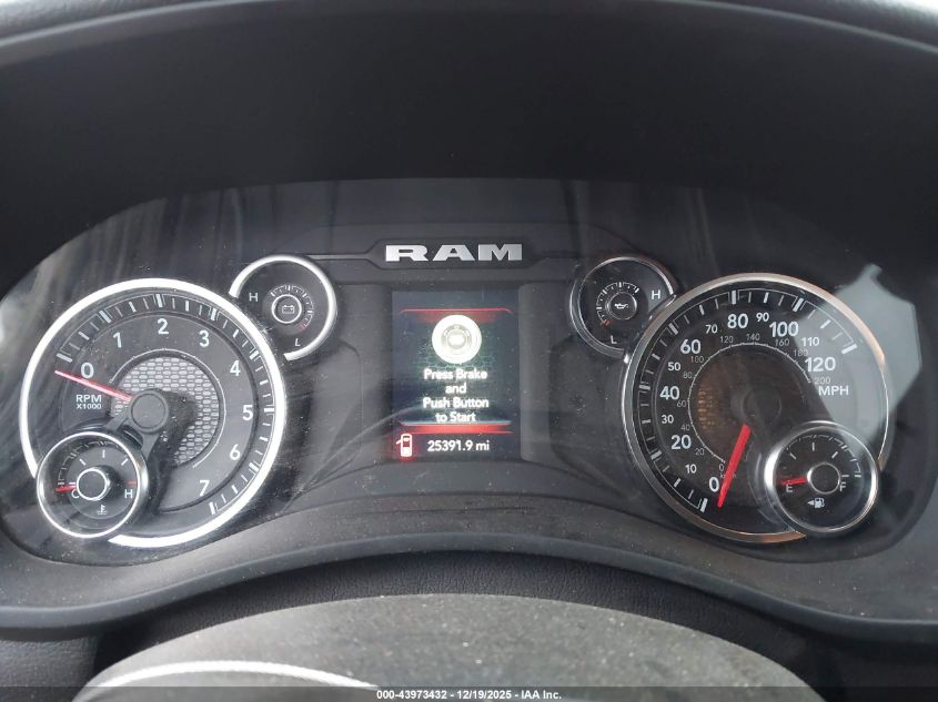 2024 Ram 2500 Big Horn 4X4 6'4 Box VIN: 3C6UR5DJ7RG365105 Lot: 43973432