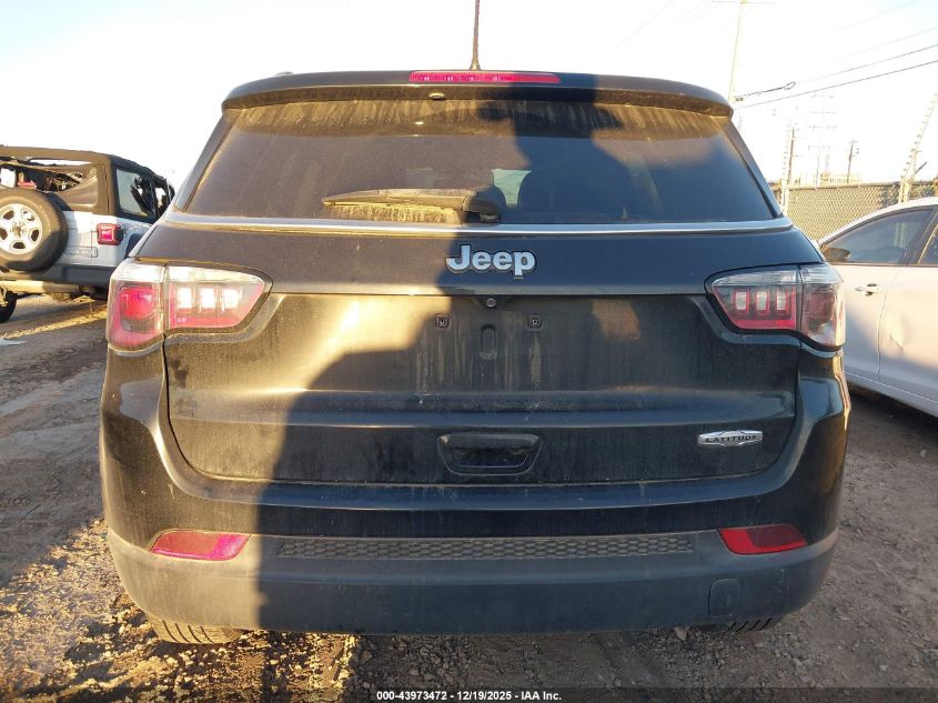 2019 Jeep Compass Latitude Fwd VIN: 3C4NJCBB7KT658472 Lot: 43973472