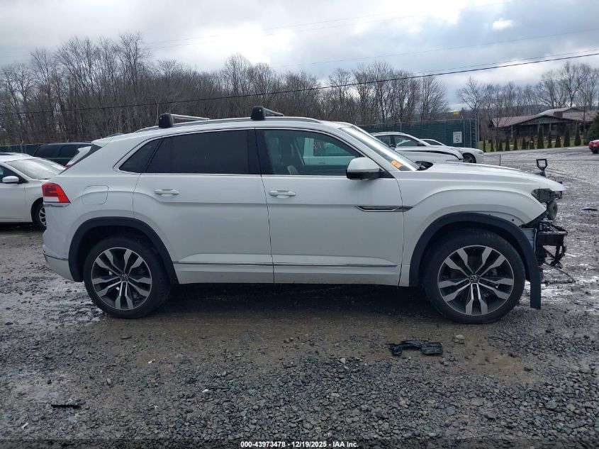 2022 Volkswagen Atlas Cross Sport 3.6L V6 Sel Premium R-Line VIN: 1V2FE2CA0NC228676 Lot: 43973478