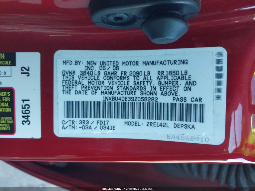 2009 Toyota Corolla S VIN: 1NXBU40E39Z058282 Lot: 43973487