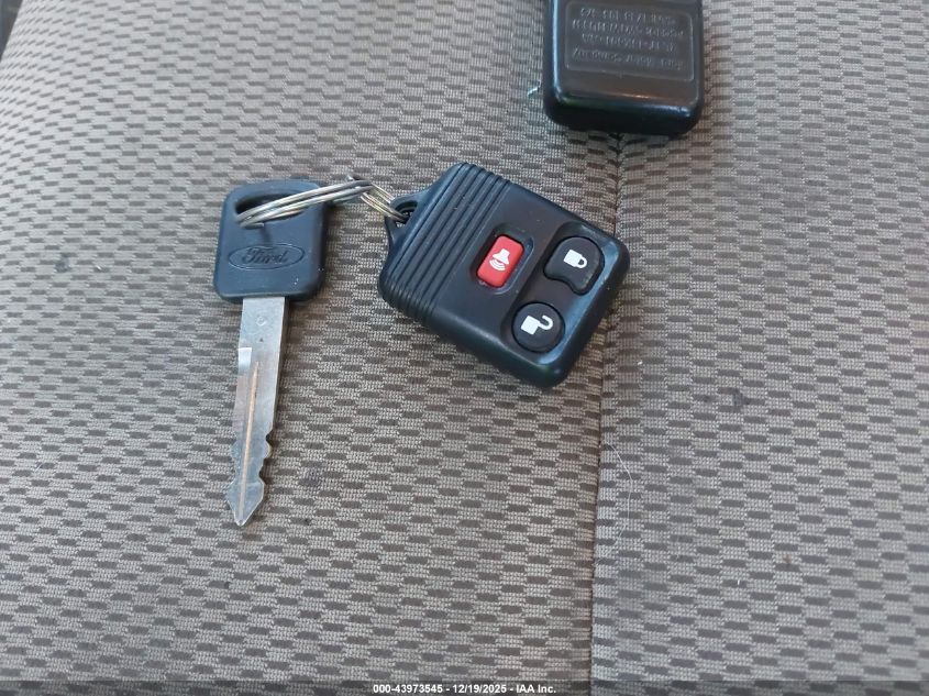 2005 Ford F-250 Lariat/Xl/Xlt VIN: 1FTSX21515EA89226 Lot: 43973545