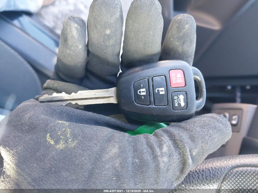 2017 Toyota Corolla Le VIN: 2T1BURHE0HC931066 Lot: 43973551