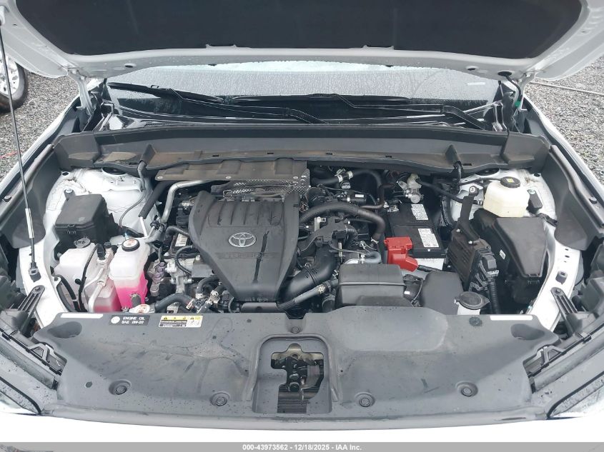 2024 Toyota Grand Highlander Platinum VIN: 5TDAAAB55RS041895 Lot: 43973562