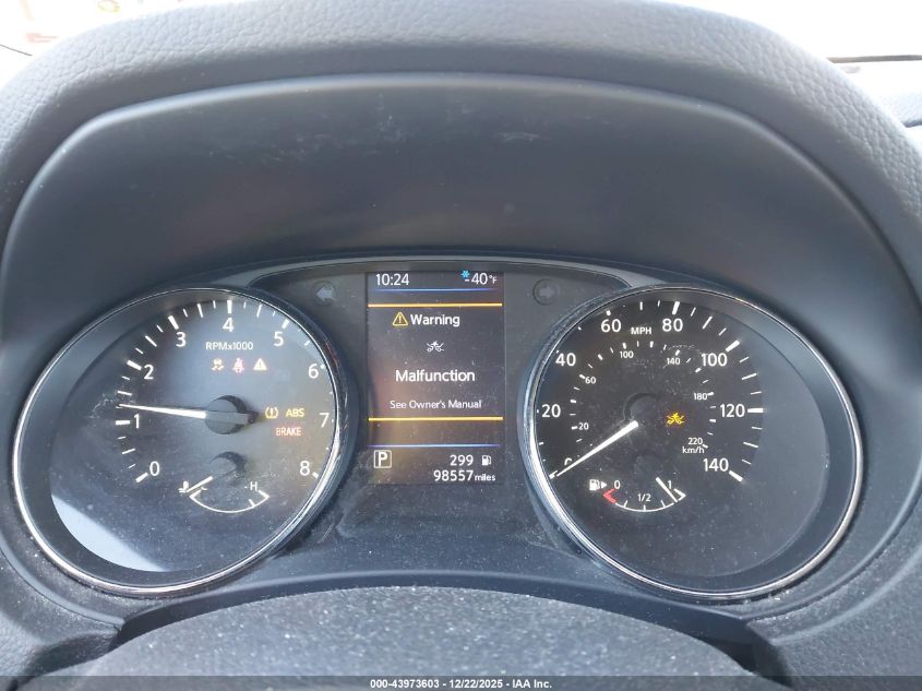 2018 Nissan Rogue S VIN: JN8AT2MT8JW470453 Lot: 43973603