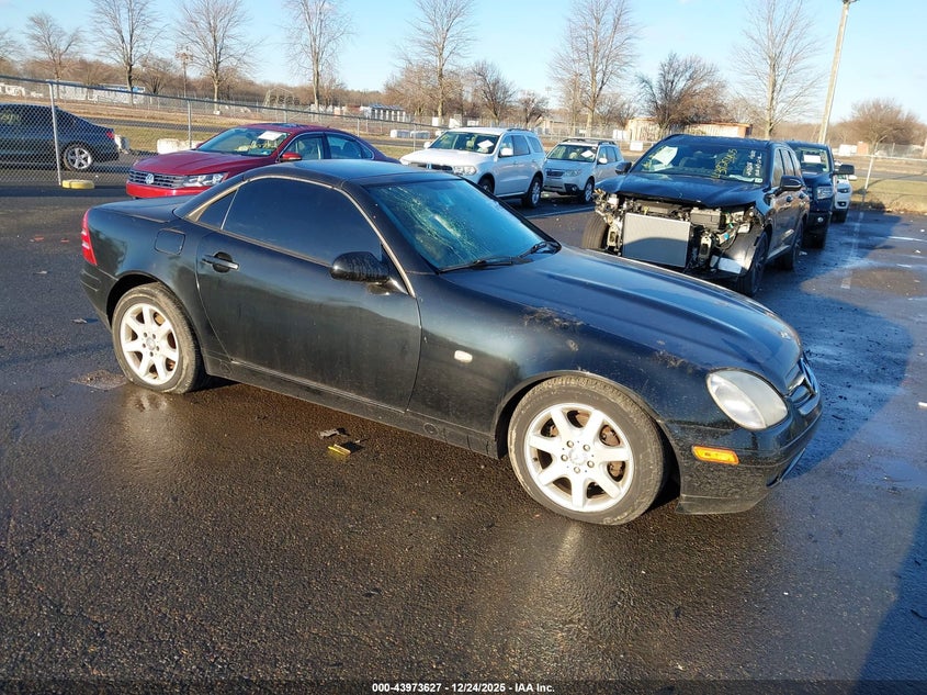 WDBKK47F2YF146217 2000 Mercedes-Benz Slk 230 Kompressor auction photo 1
