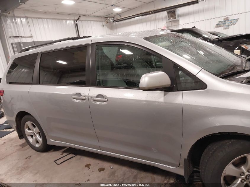 2020 Toyota Sienna Le 8-Passenger VIN: 5TDKZ3DC1LS052937 Lot: 43973653