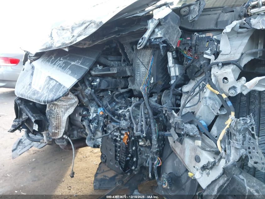 2018 Hyundai Santa Fe Limited Ultimate VIN: KM8SR4HF5JU275741 Lot: 43973670