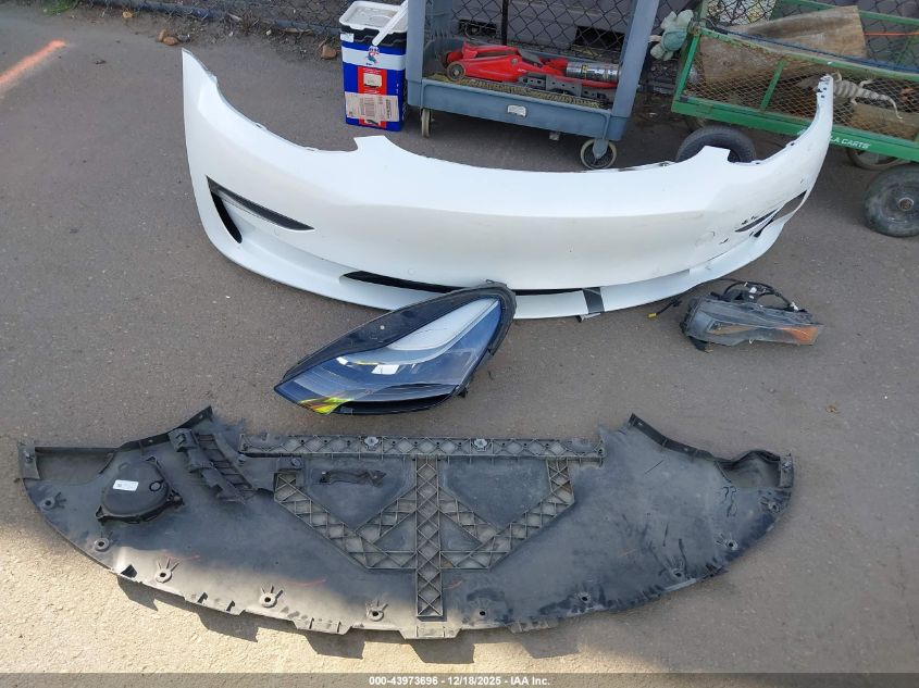 2022 Tesla Model 3 Rear-Wheel Drive VIN: 5YJ3E1EA0NF323415 Lot: 43973696