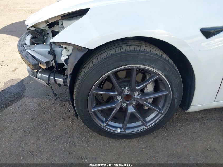 2022 Tesla Model 3 Rear-Wheel Drive VIN: 5YJ3E1EA0NF323415 Lot: 43973696