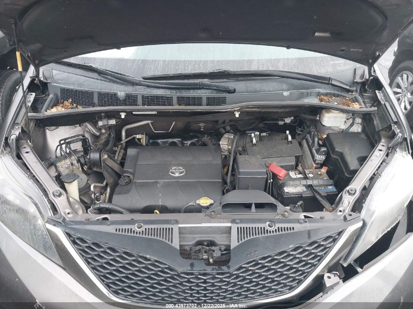 2013 Toyota Sienna Se 8 Passenger VIN: 5TDXK3DC1DS333051 Lot: 43973702