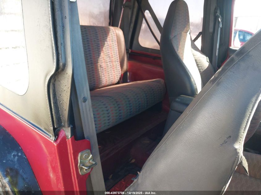 1999 Jeep Wrangler Se VIN: 1J4FY29P9XP479352 Lot: 43973708