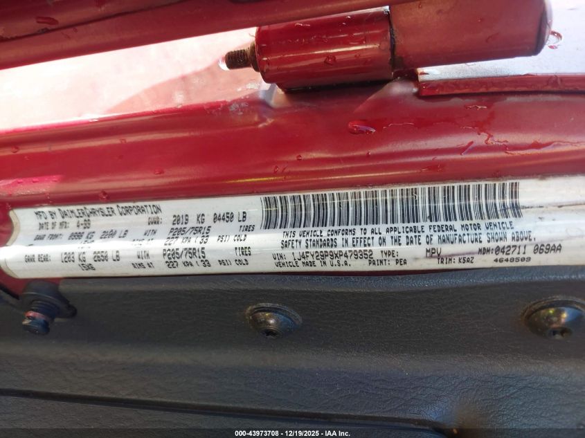 1999 Jeep Wrangler Se VIN: 1J4FY29P9XP479352 Lot: 43973708