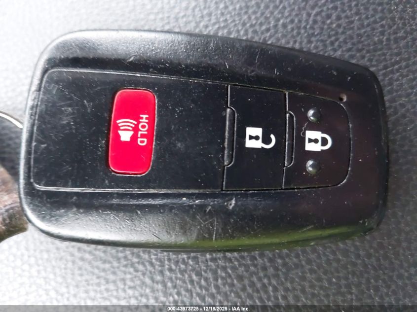 2021 Toyota Rav4 Xle VIN: 2T3W1RFV7MC087137 Lot: 43973725