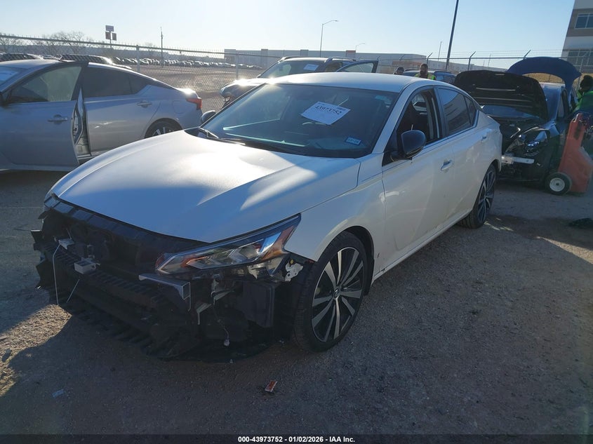 2020 Nissan Altima Sr Fwd