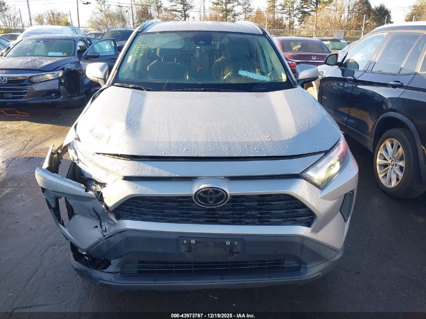 2022 Toyota Rav4 Xle VIN: 2T3W1RFV2NW206910 Lot: 43973767