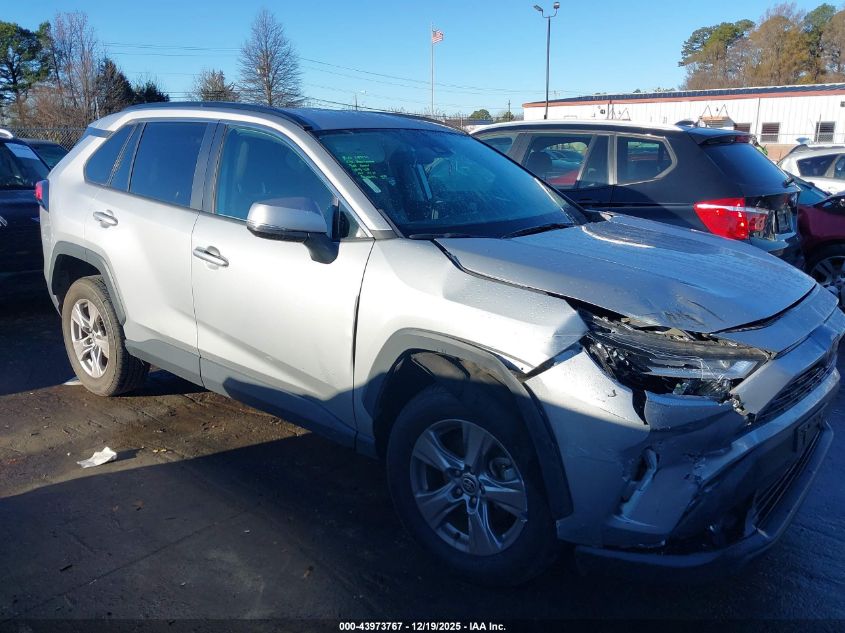 2022 Toyota Rav4 Xle VIN: 2T3W1RFV2NW206910 Lot: 43973767